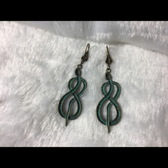 SOLD!! Verdigris Infinity Snake Earrings - Picture 12 of 15